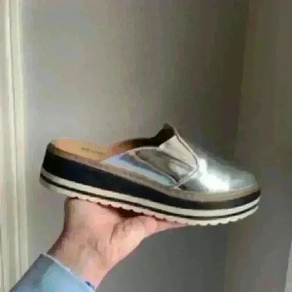 Brazilian silver mule Dafiti size 36 US 7 - Picture 4 of 9